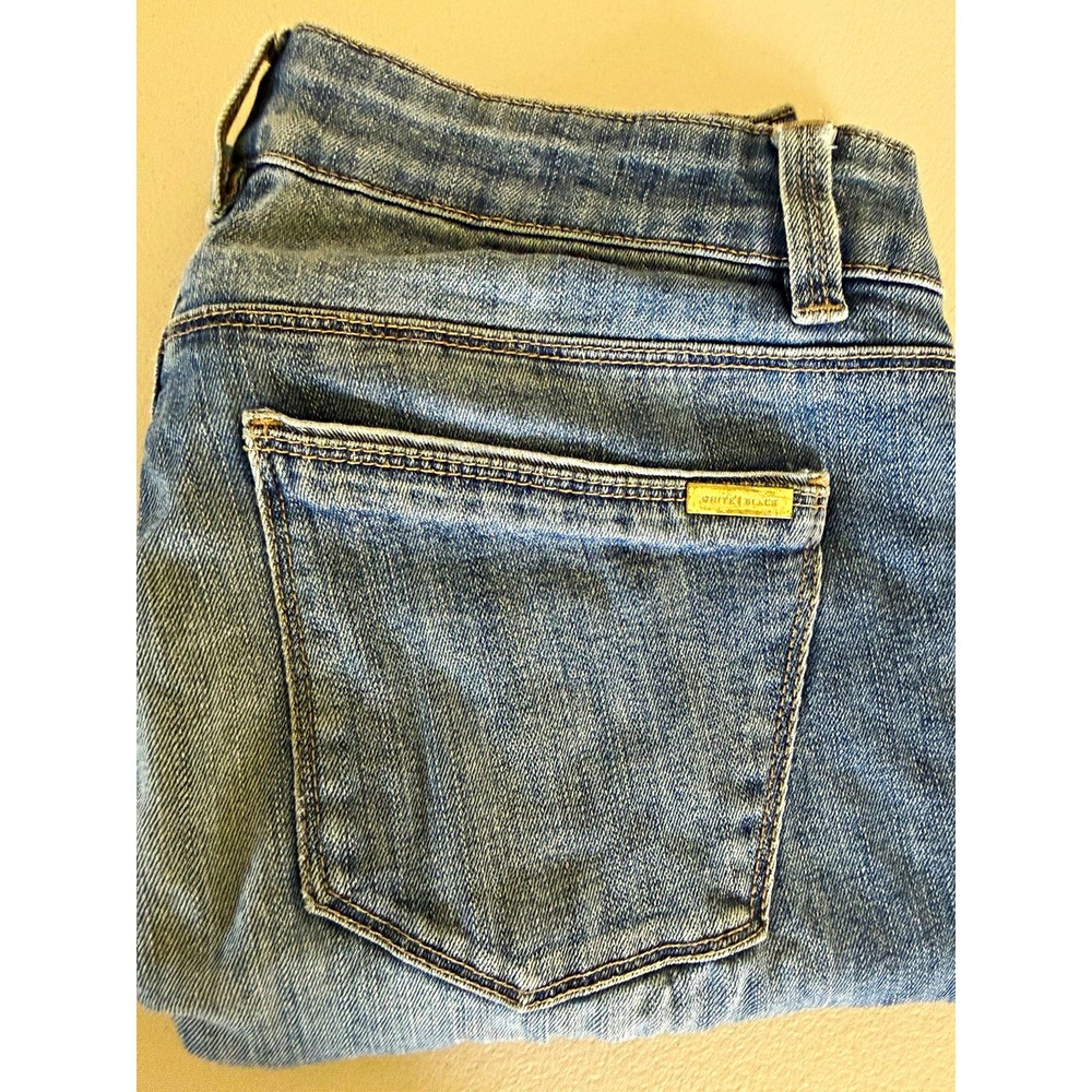 White House Black Market Women 30x31 Slim Skinny Jeans Medium Wash Blue Denim 4R